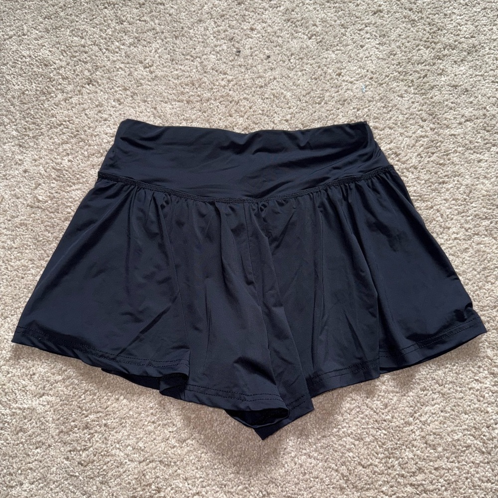 Flowy Shorts! - Picture 3 of 4